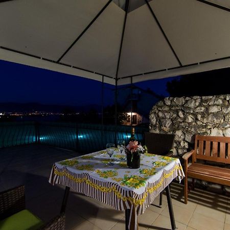 Holidays Apartments Slanada With Terrace And Sea View, Near The Beach & Town Trogir, Free Parking, Quiet Place On Peninsula Ciovo Экстерьер фото